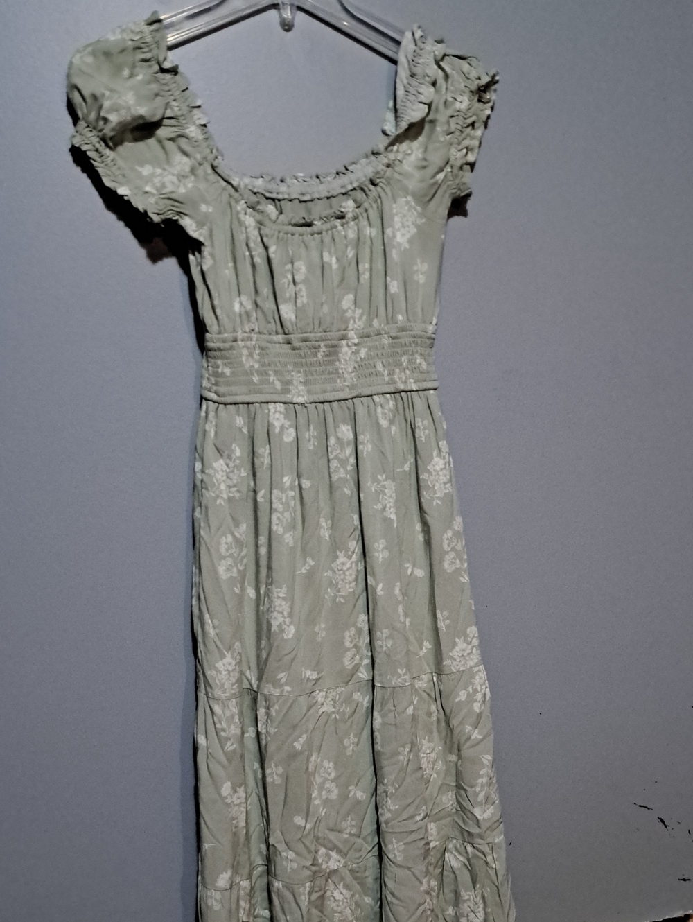 Hollister Sage Green Floral Maxi Dress. Fairycore